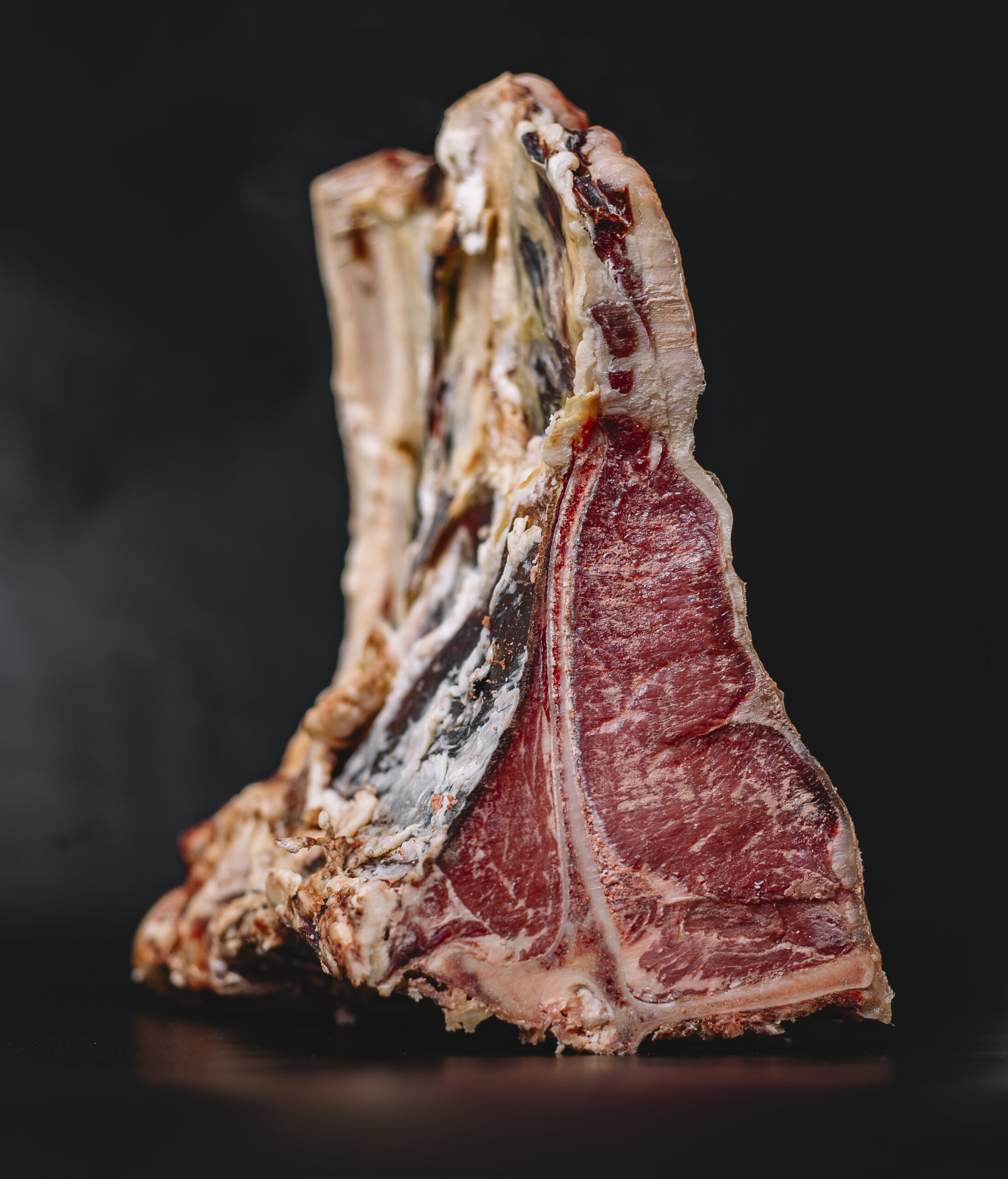 Pièce de viande en vitrine